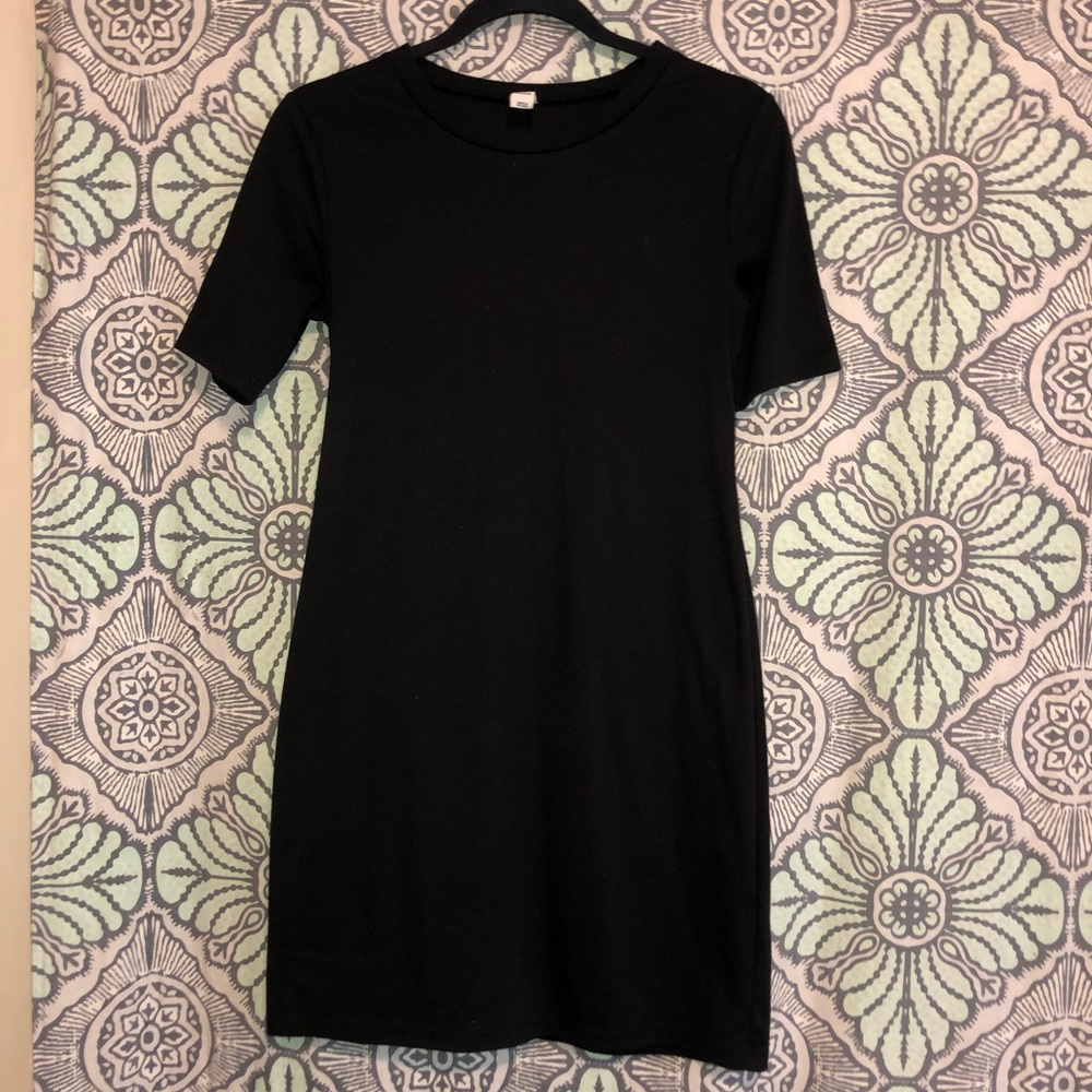 Black Old Navy Shift Dress